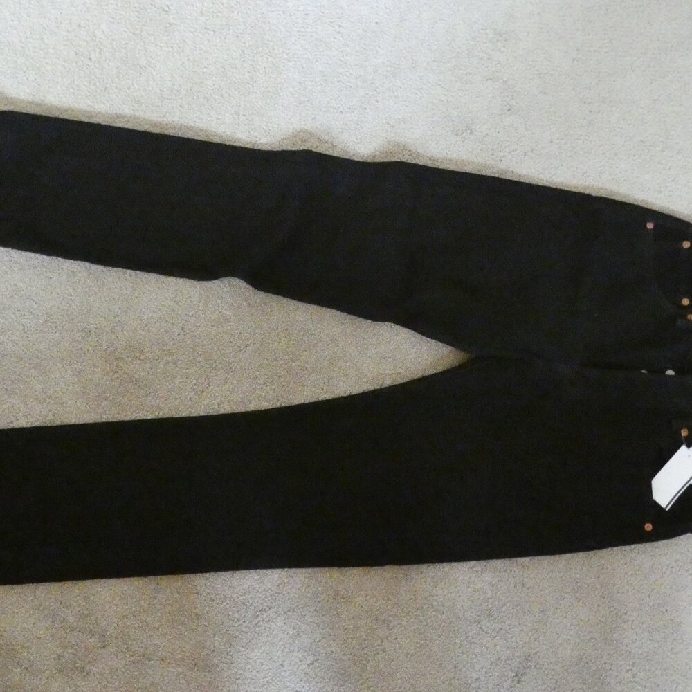 Signature by Levi Strauss & Co.™ Men's Slim Black Pants – Size 31x34